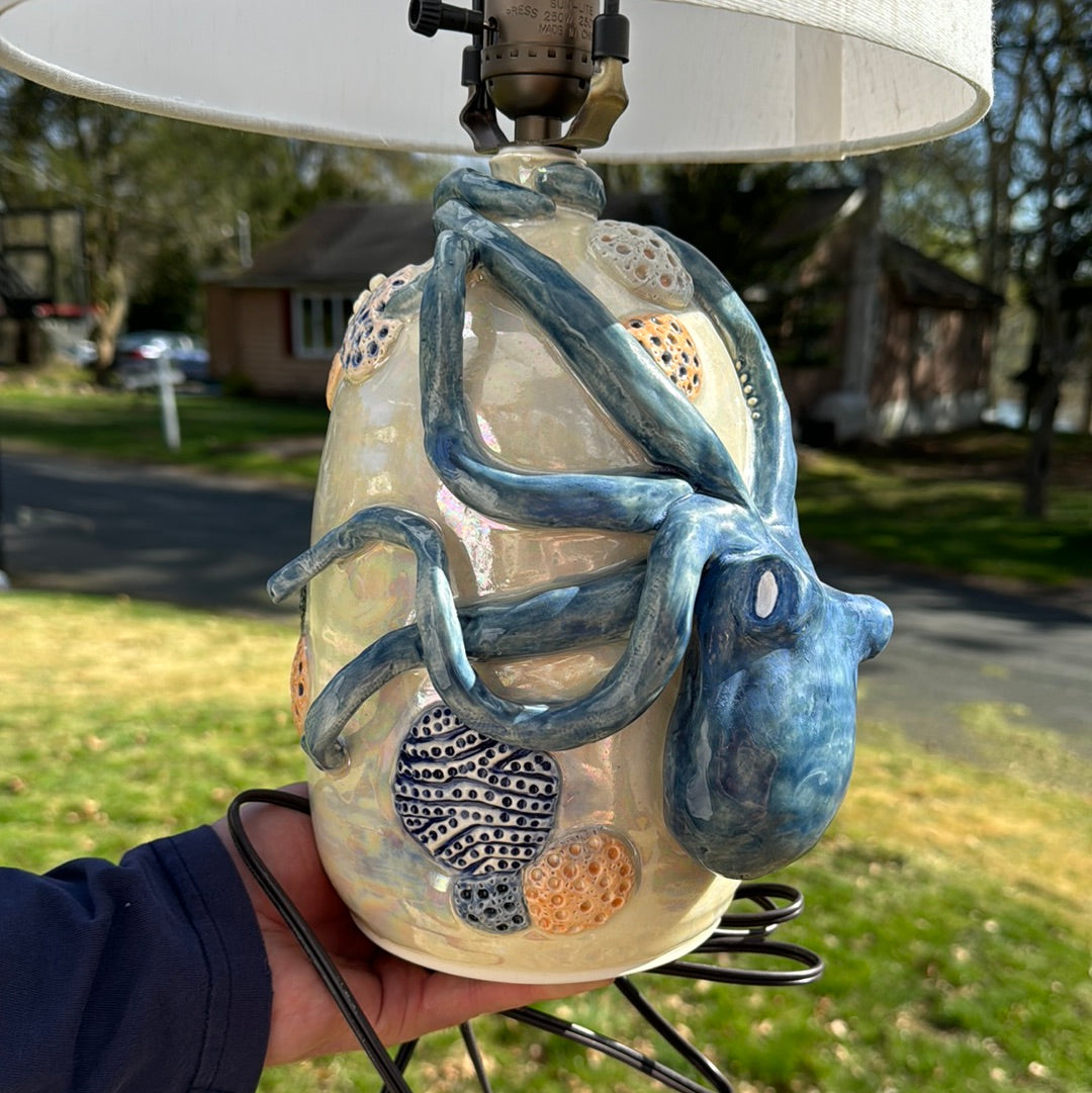 Octopus lamp