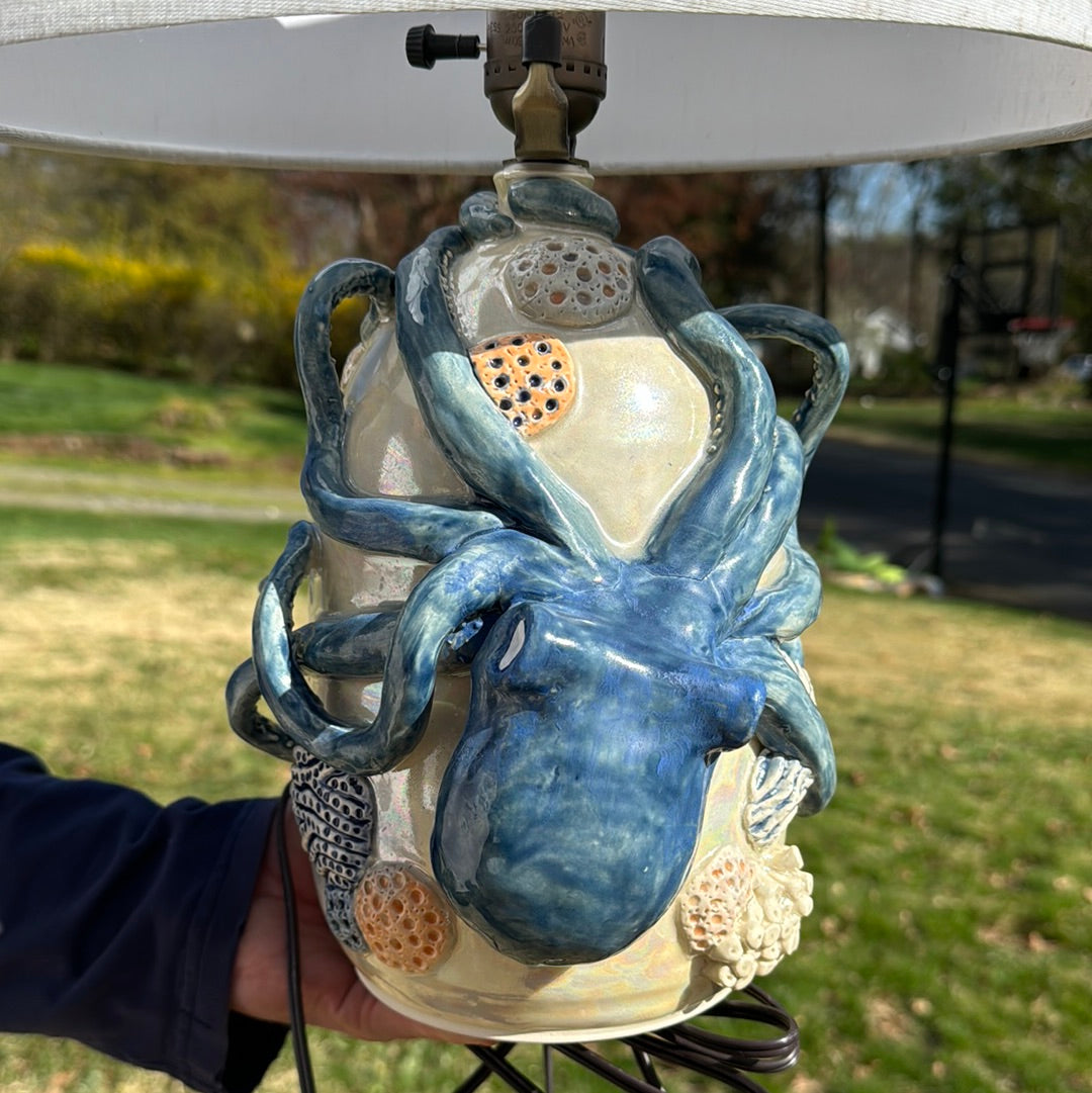 Octopus lamp